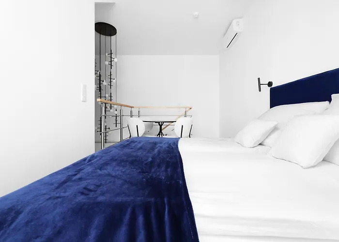 Hetman Main Square Apartment *